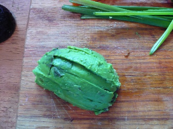 Scoop the Avocado Slices From the Shell